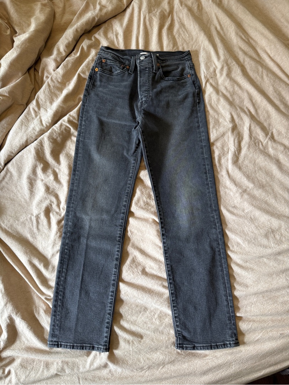Levi’s Wedgie Straight High Rise Jeans